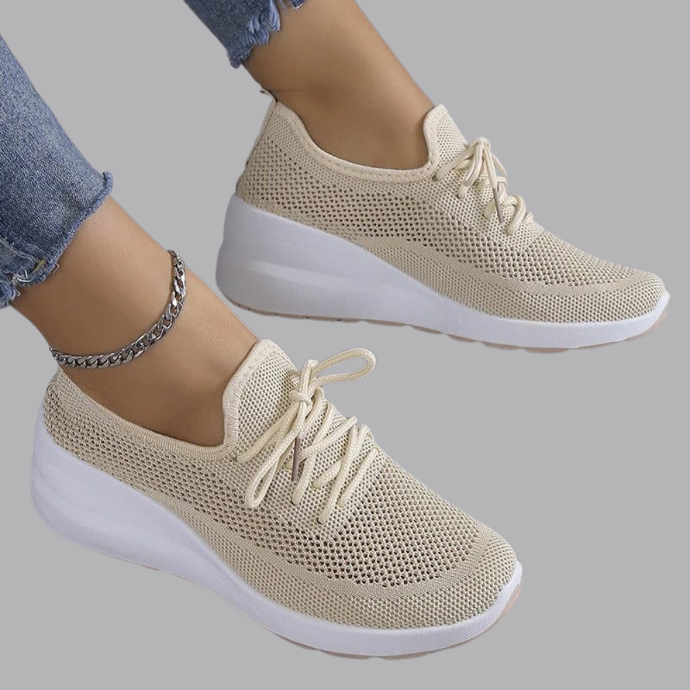 Women’s Lightweight Mesh Trainers Lace Up Walking Shoes